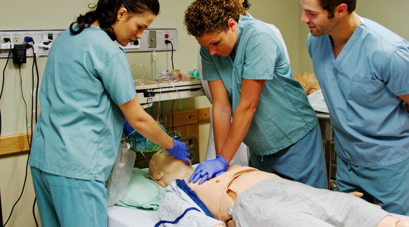 Infirmiers : SOS étudiants en détresse