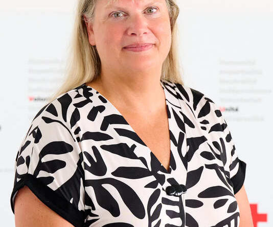 Caroline Cross prend la présidence de la Croix-Rouge française